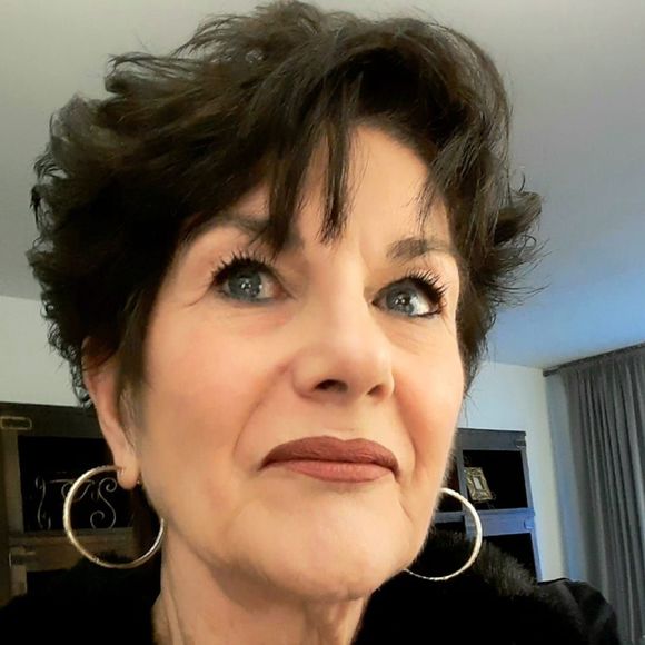 Meet the Posher Other - Meet your Posher, Rosemarie